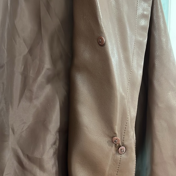 Brown Keneth Cole coat-size L - Picture 10 of 13